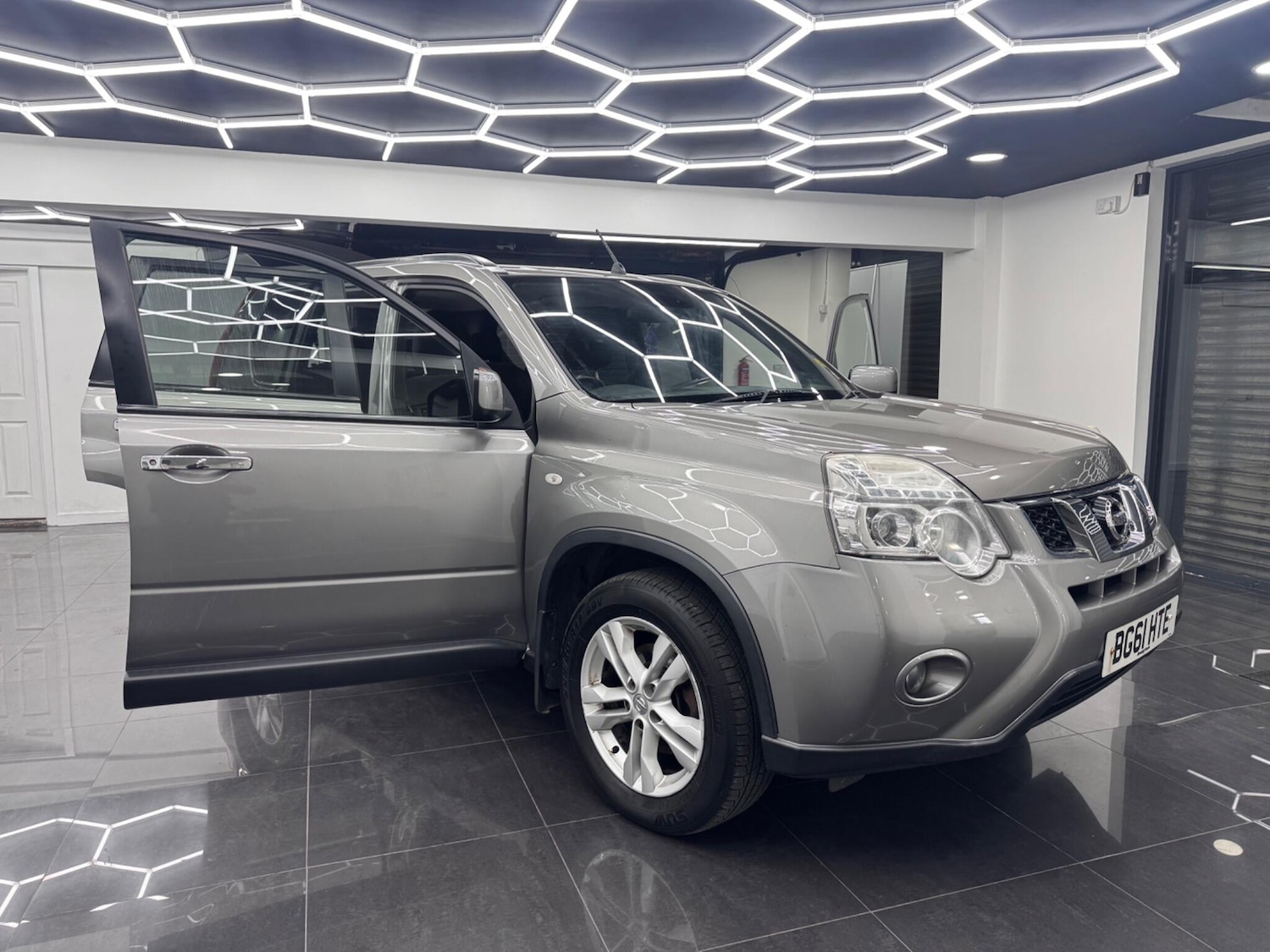 Used Nissan X-Trail 2011 for sale - 77982325: Photo 5