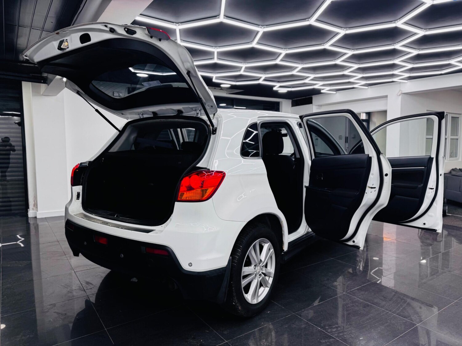 Used Mitsubishi ASX 2012 for sale - 77831679: Photo 16