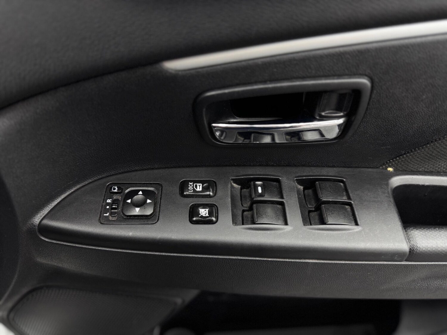 Used Mitsubishi ASX 2012 for sale - 77831679: Photo 23