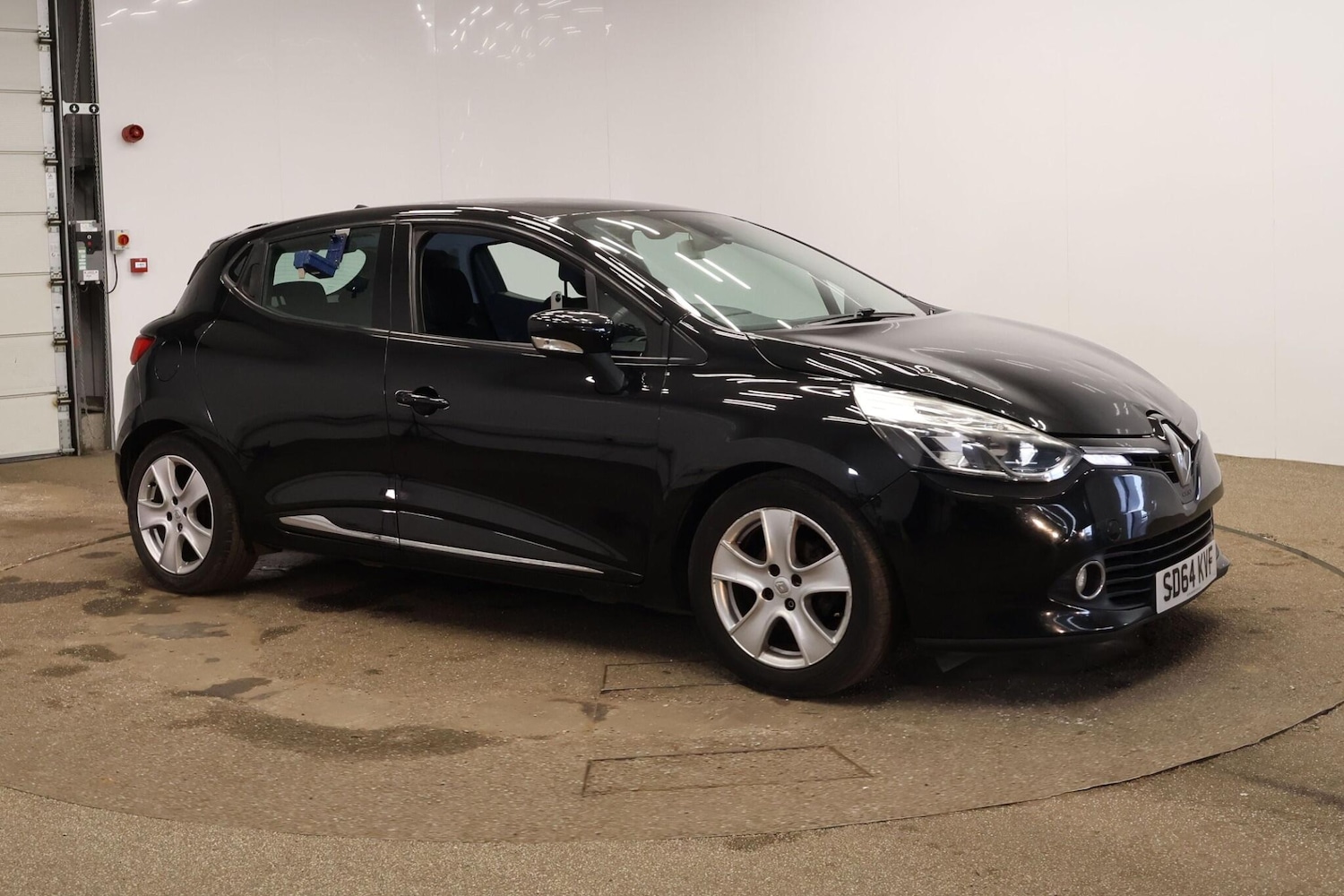 Used Renault Clio for sale - 77853742: Photo 3