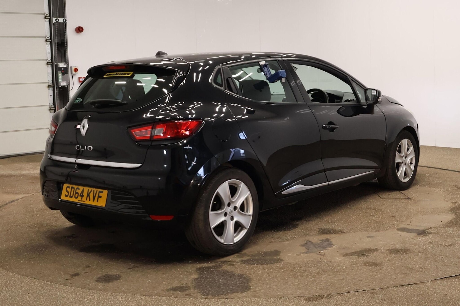 Used Renault Clio for sale - 77853742: Photo 6