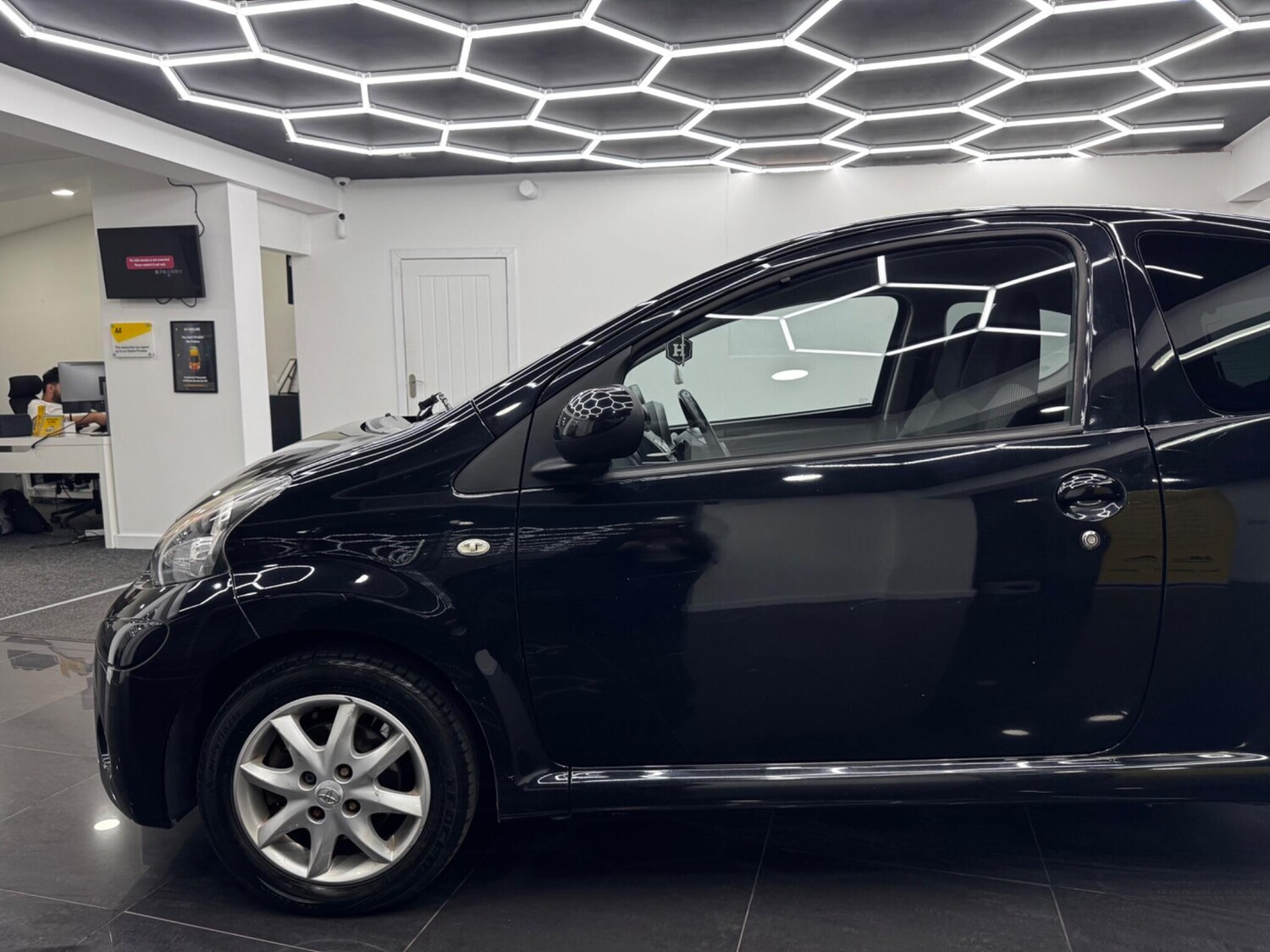 Used Toyota AYGO 2014 for sale - 78157742: Photo 10