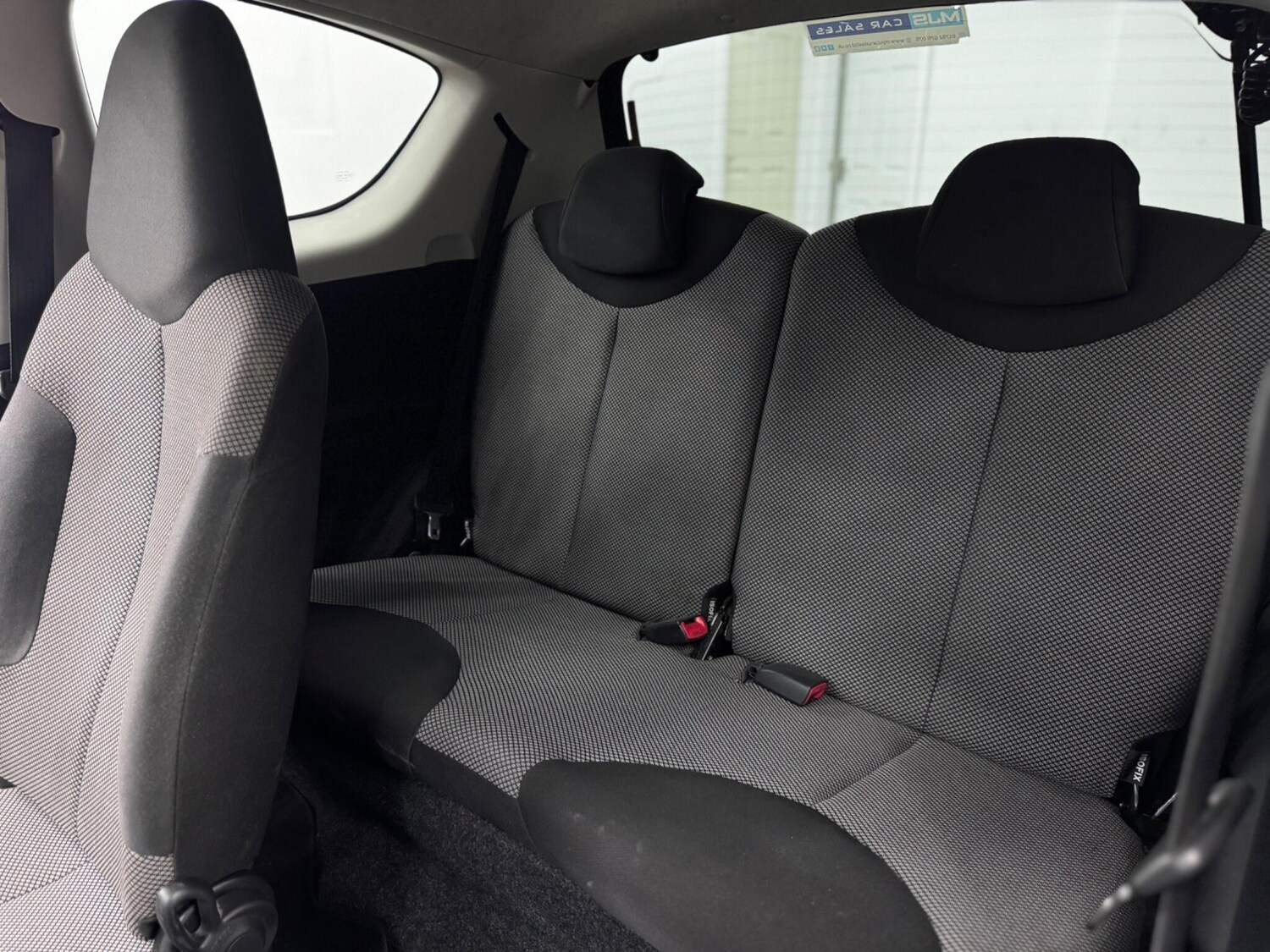 Used Toyota AYGO 2014 for sale - 78157742: Photo 24