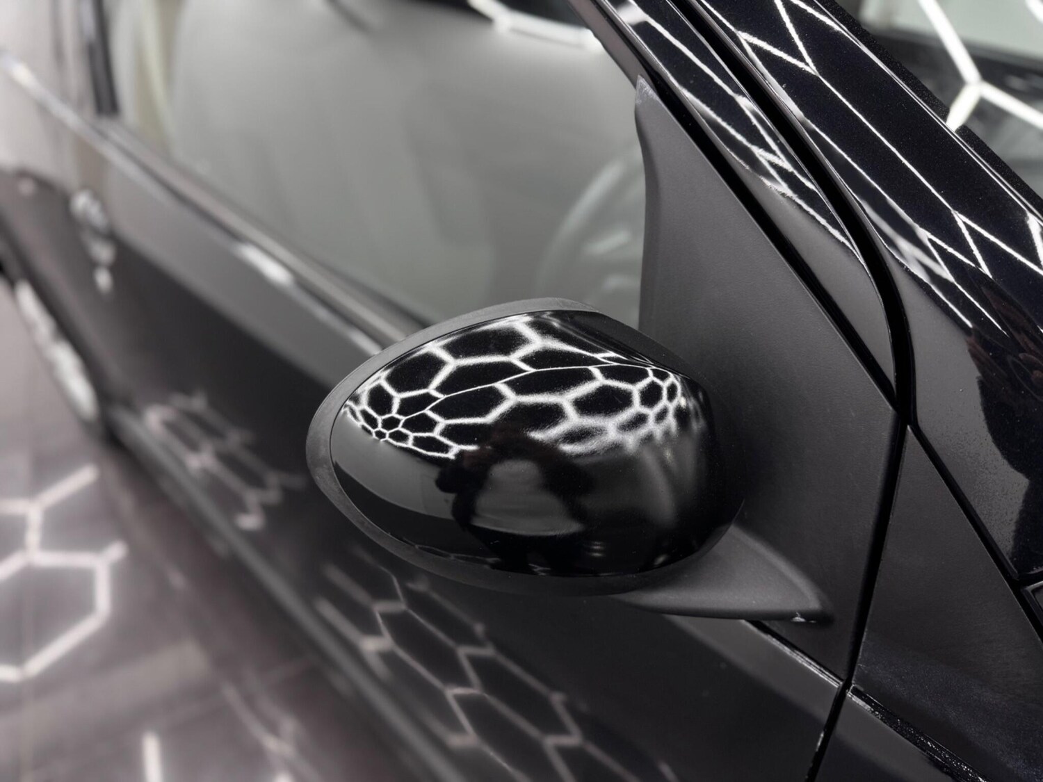 Used Toyota AYGO 2014 for sale - 78157742: Photo 40