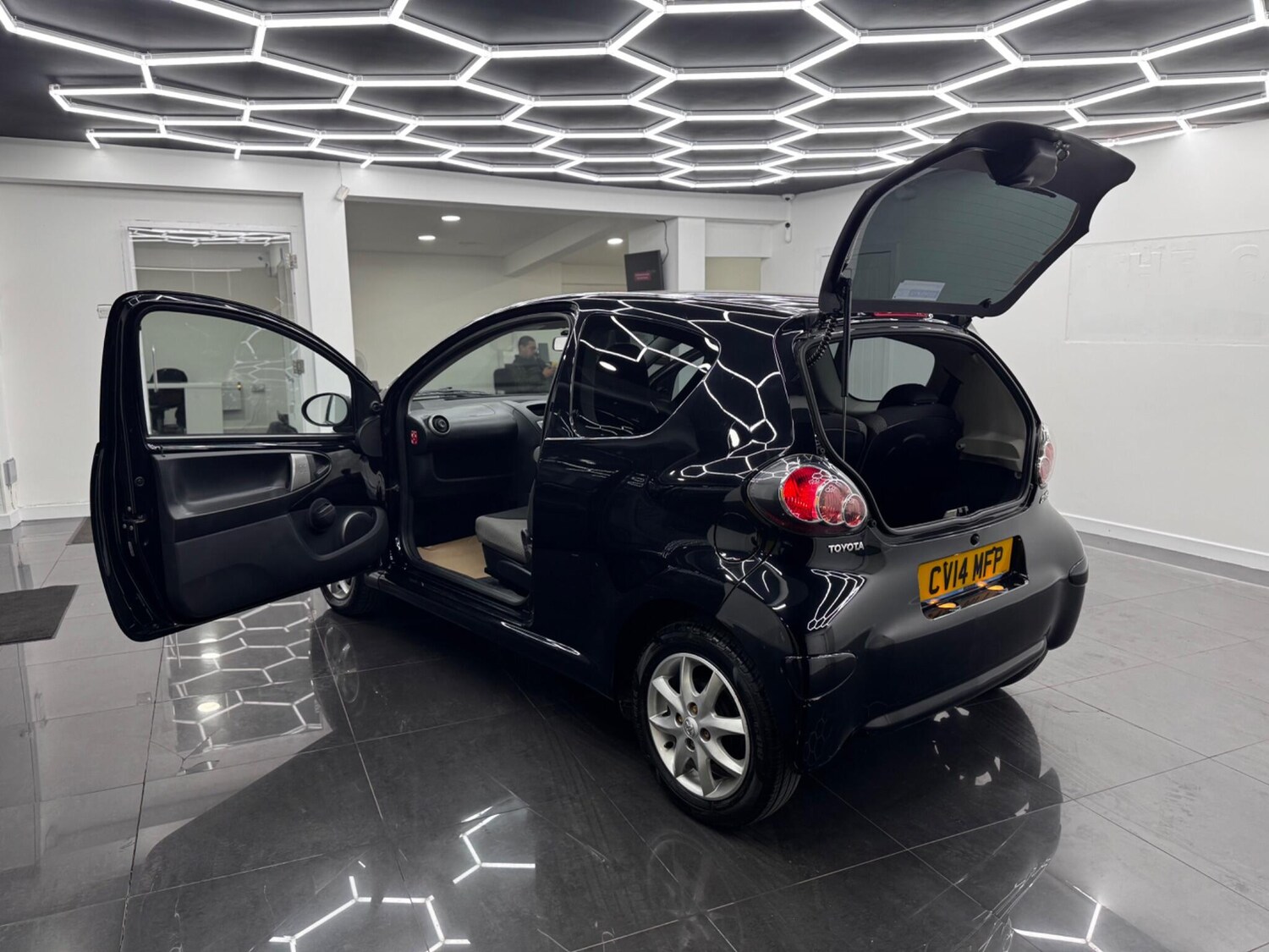 Used Toyota AYGO 2014 for sale - 78157742: Photo 9