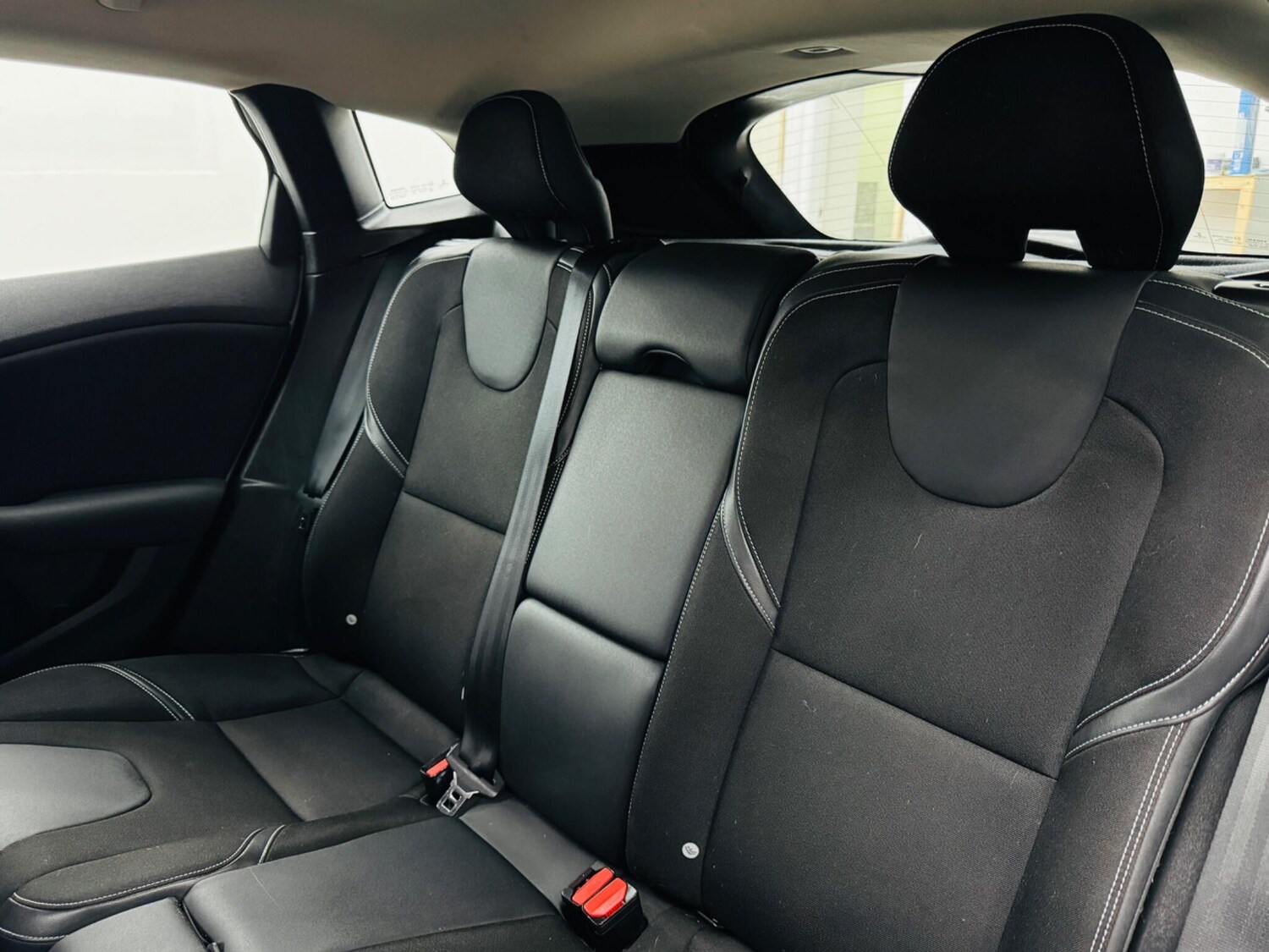 Used Volvo V40 2013 for sale - 77831675: Photo 24