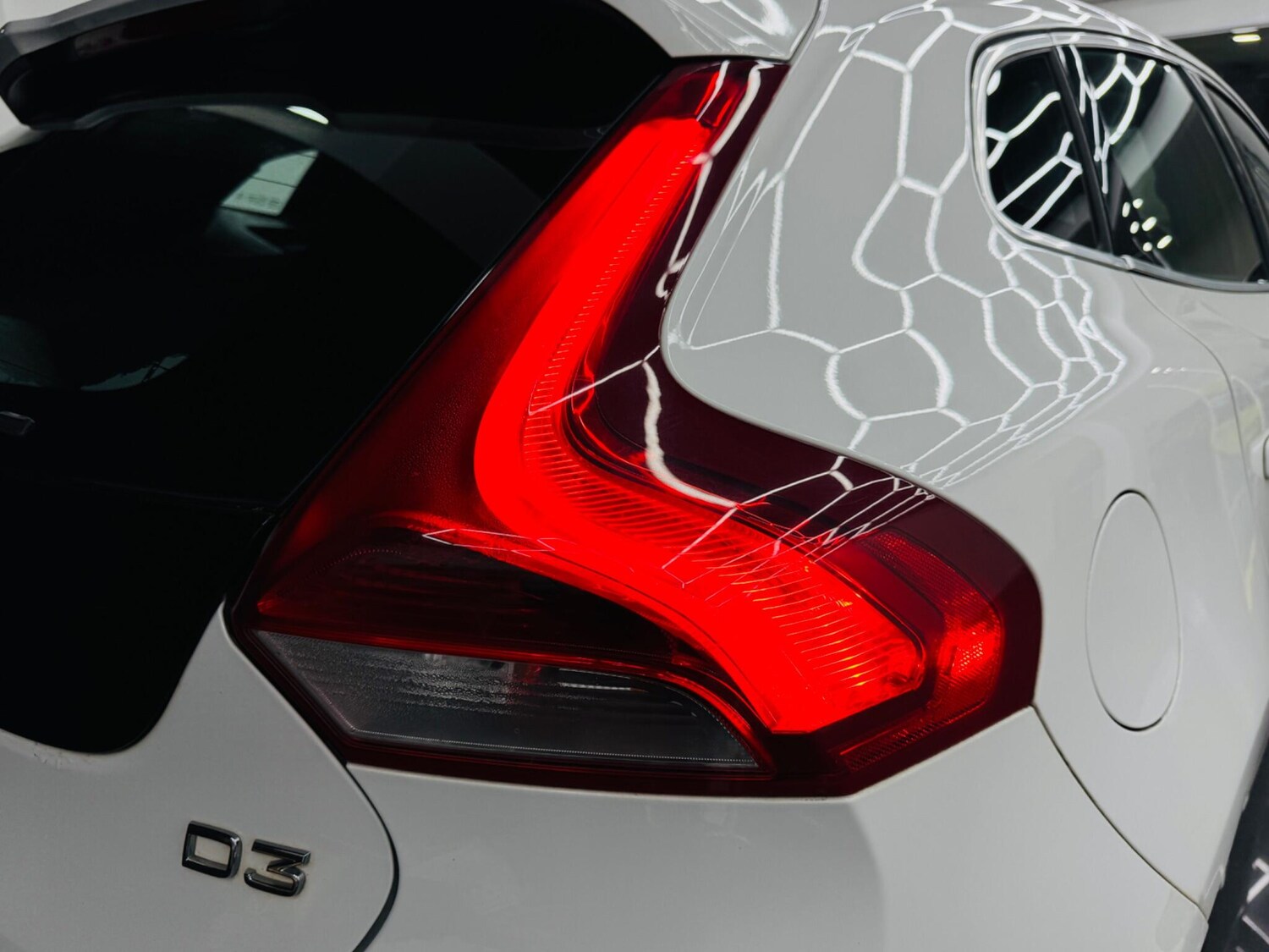 Used Volvo V40 2013 for sale - 77831675: Photo 44