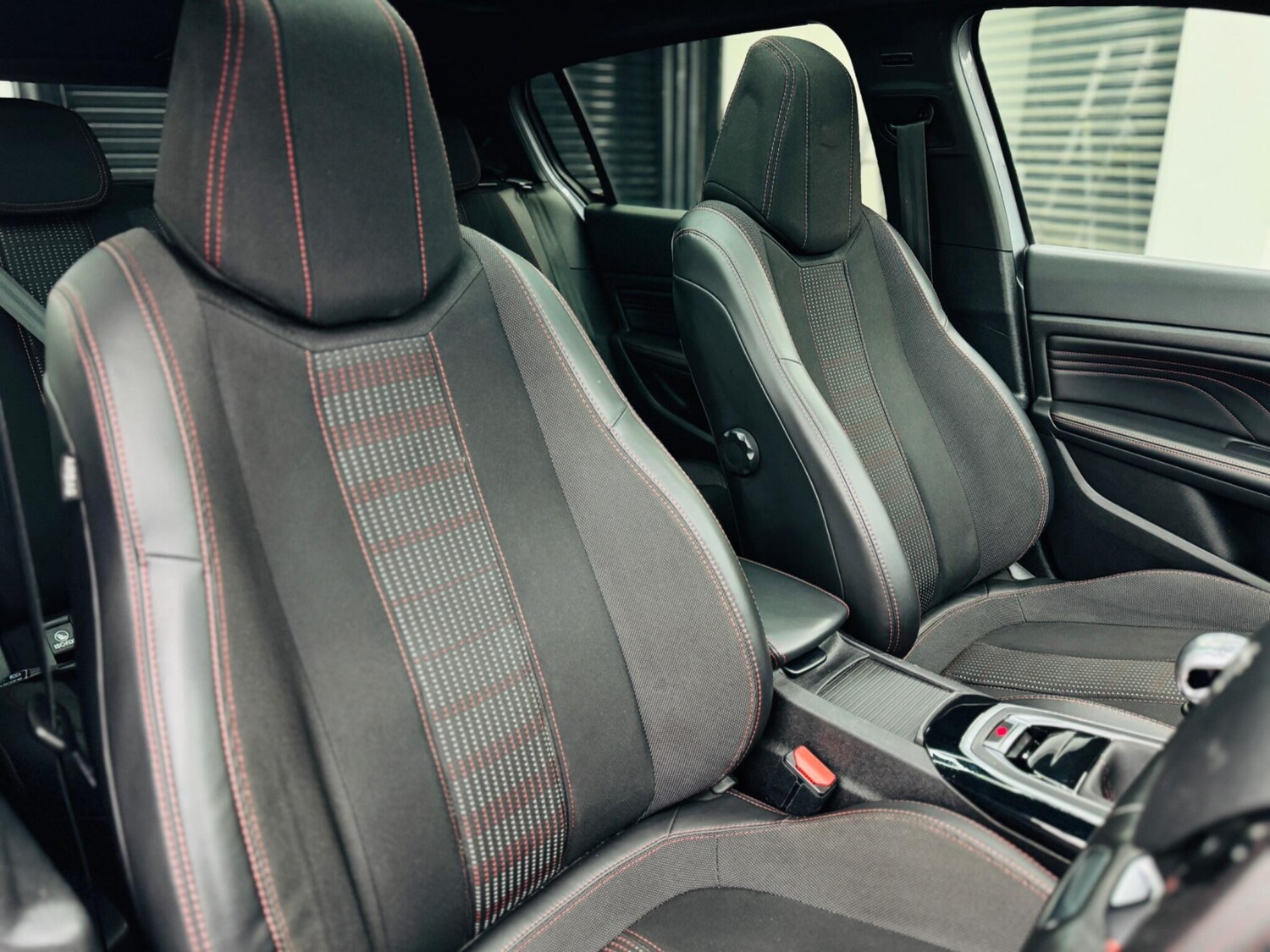 Used Peugeot 308 2017 for sale - 77831672: Photo 17