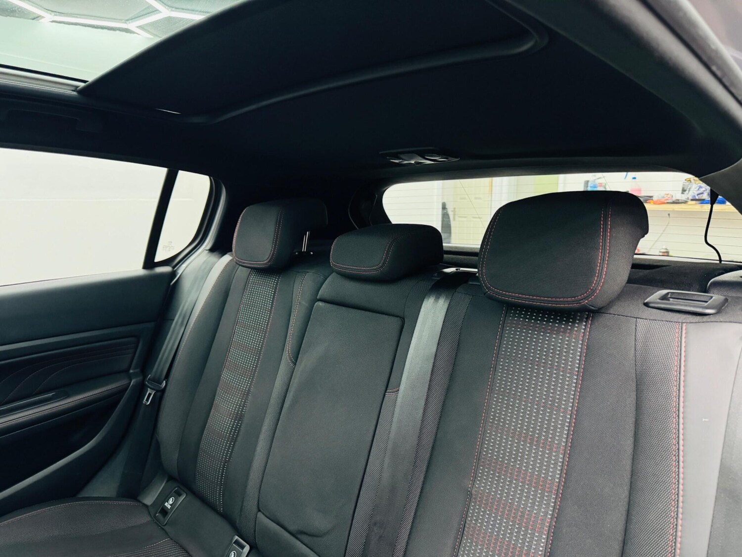 Used Peugeot 308 2017 for sale - 77831672: Photo 22