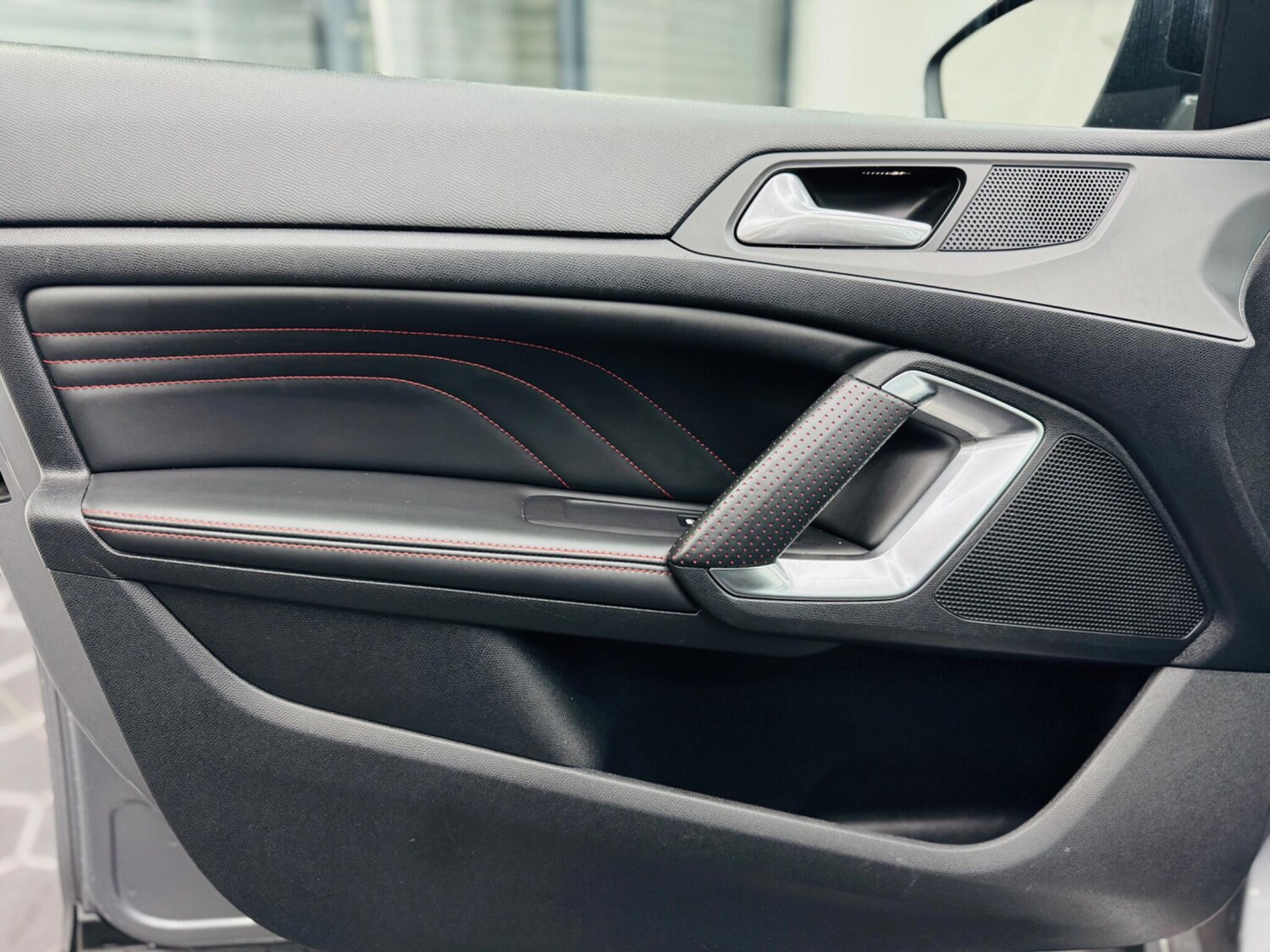 Used Peugeot 308 2017 for sale - 77831672: Photo 29