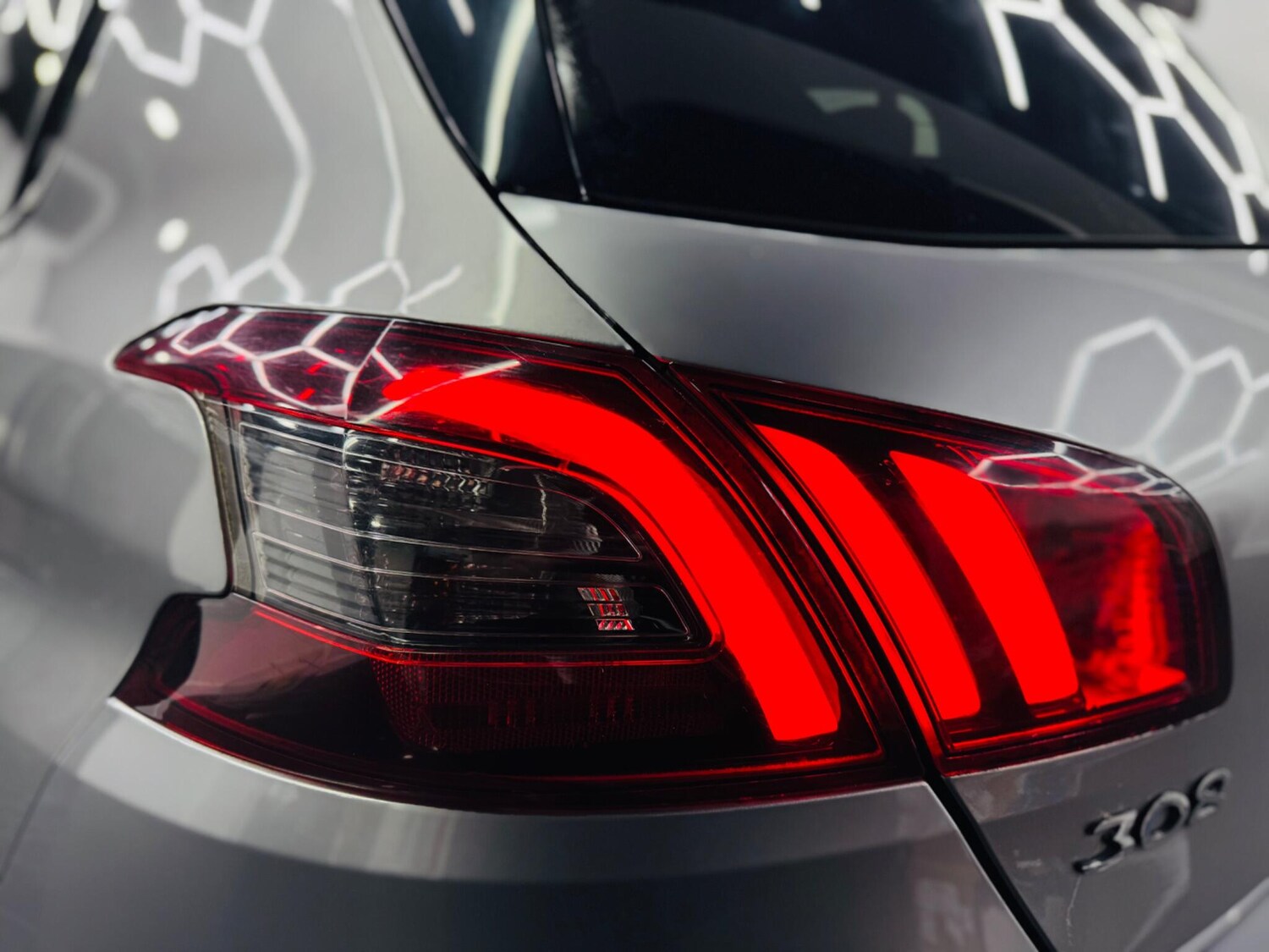 Used Peugeot 308 2017 for sale - 77831672: Photo 43