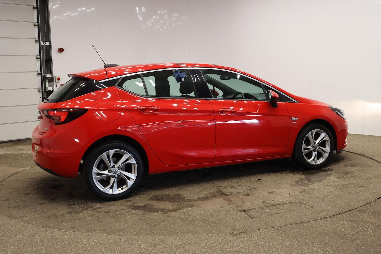 Used Vauxhall Astra for sale - 78115134: Photo 4
