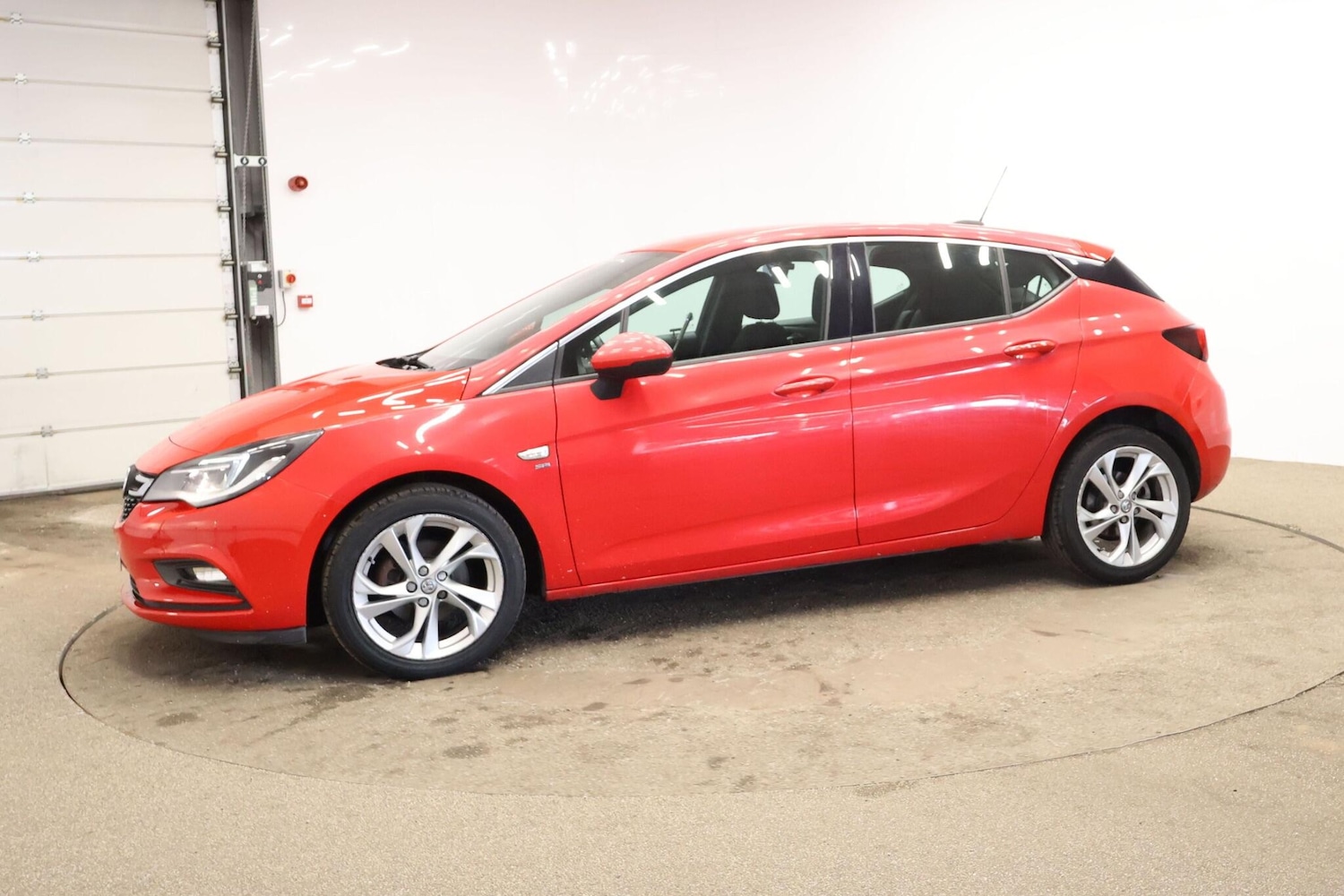 Used Vauxhall Astra for sale - 78115134: Photo 5