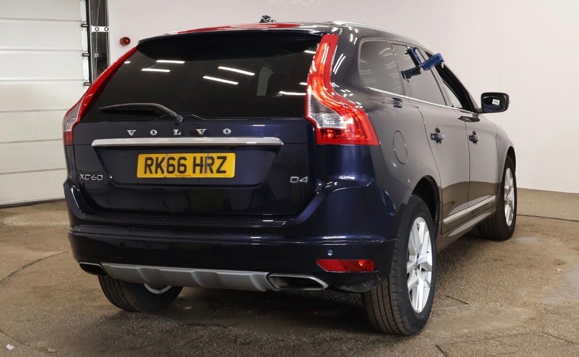 Used Volvo XC60 2016 for sale - 77957771: Photo 2
