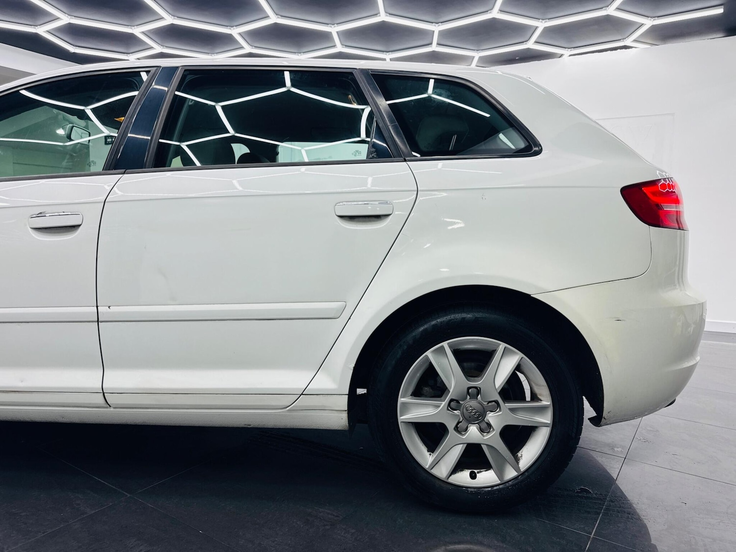 Used Audi A3 2011 for sale - 77831681: Photo 40