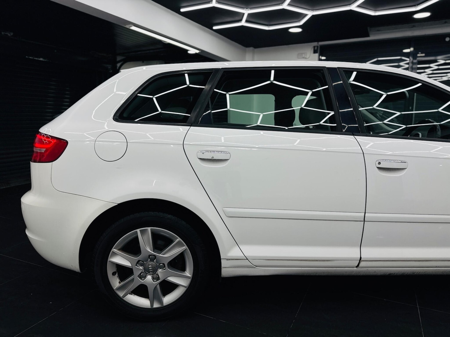 Used Audi A3 2011 for sale - 77831681: Photo 41