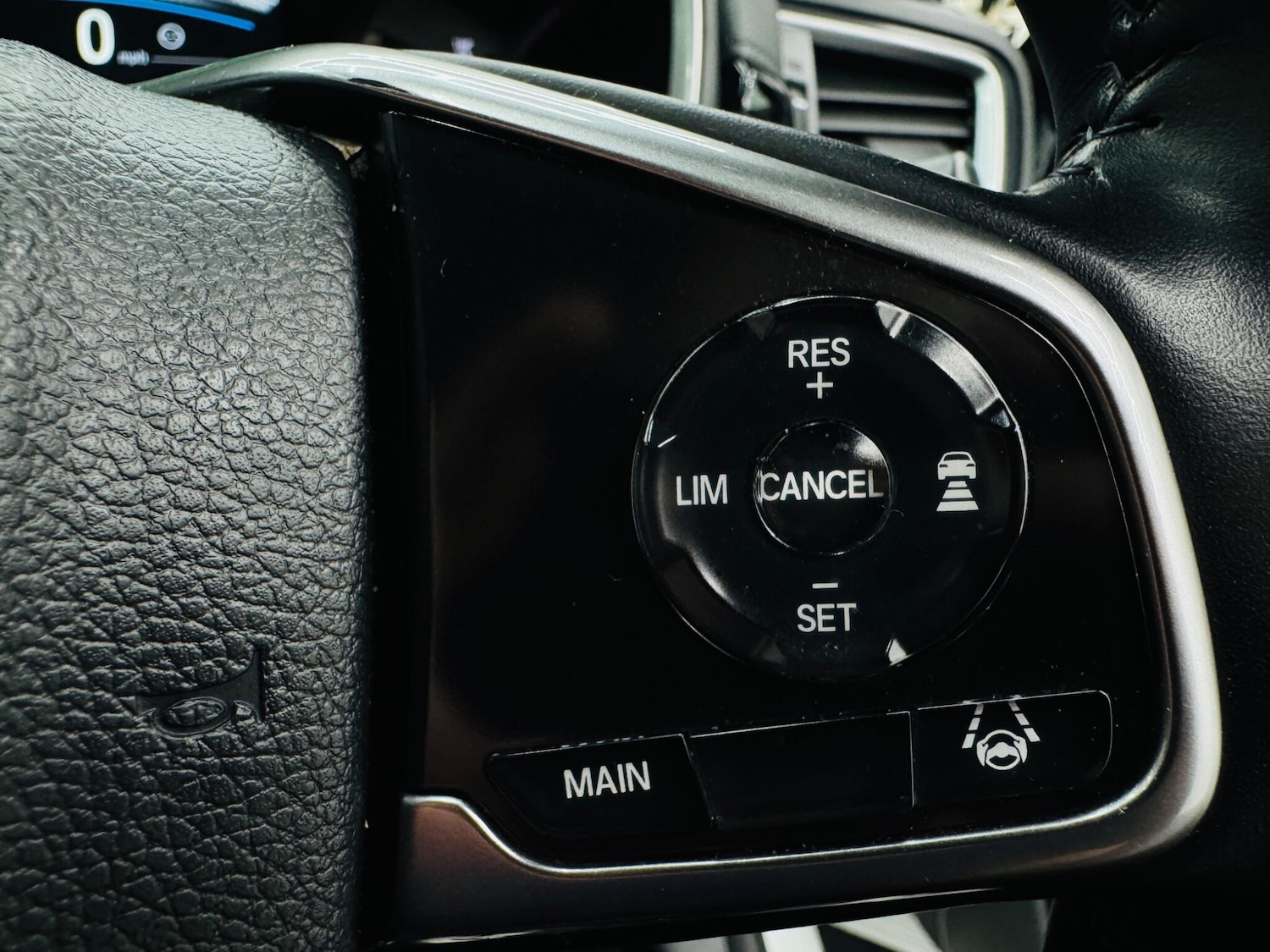 Used Honda CR-V 2022 for sale - 77831677: Photo 32