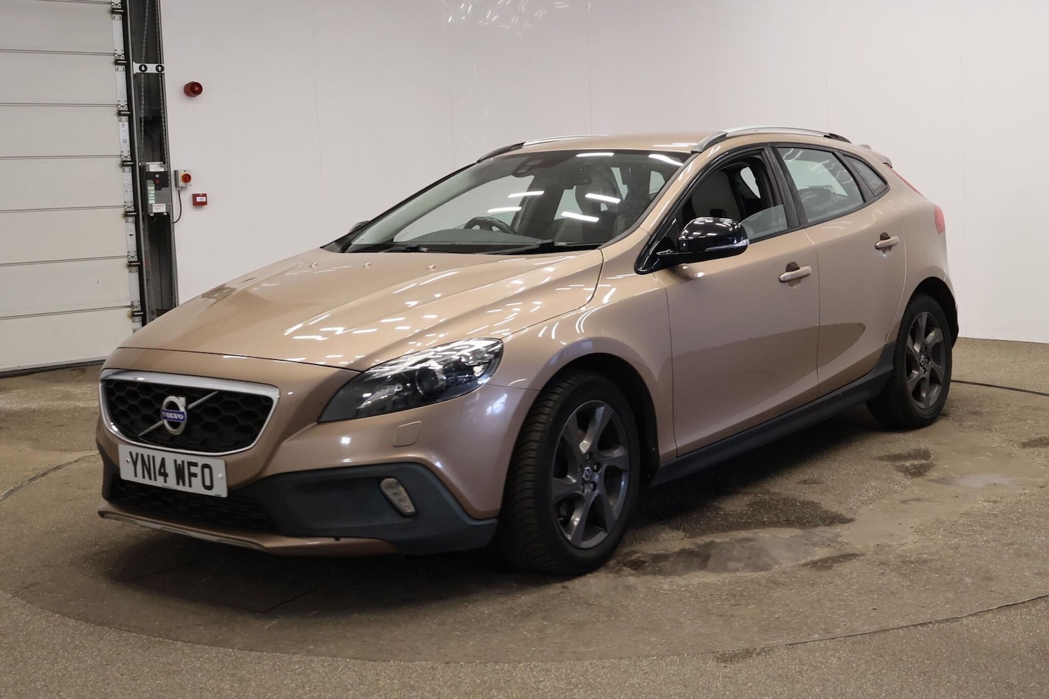 Used Volvo V40 Cross Country for sale - 78115784: Photo 3