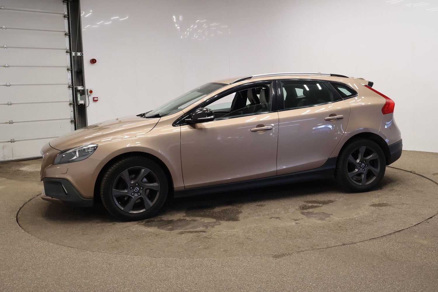Used Volvo V40 Cross Country for sale - 78115784: Photo 5