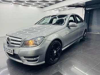 Used Mercedes-Benz C Class 2013 for sale - 78784258: Photo
