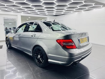 Used Mercedes-Benz C Class 2013 for sale - 78784258: Photo