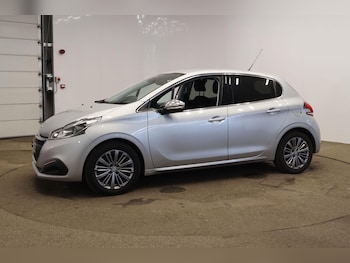 Used Peugeot 208 2016 for sale - 78740784: Photo