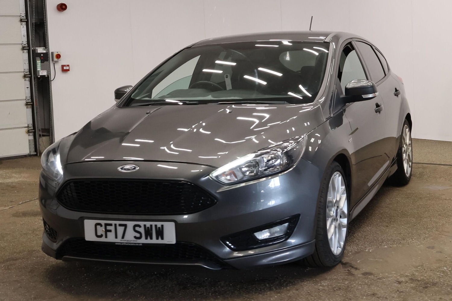 Used Ford Focus for sale - 78115772: Photo 2