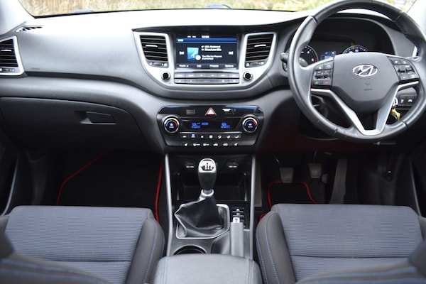 Used Hyundai TUCSON 2017 for sale - 76326425: Photo 3