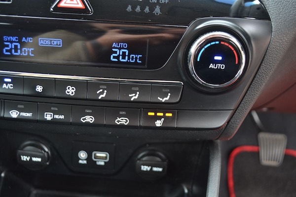 Used Hyundai TUCSON 2017 for sale - 76326425: Photo 49