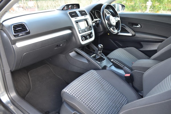 Used Volkswagen Scirocco 2014 for sale - 75622753: Photo 25