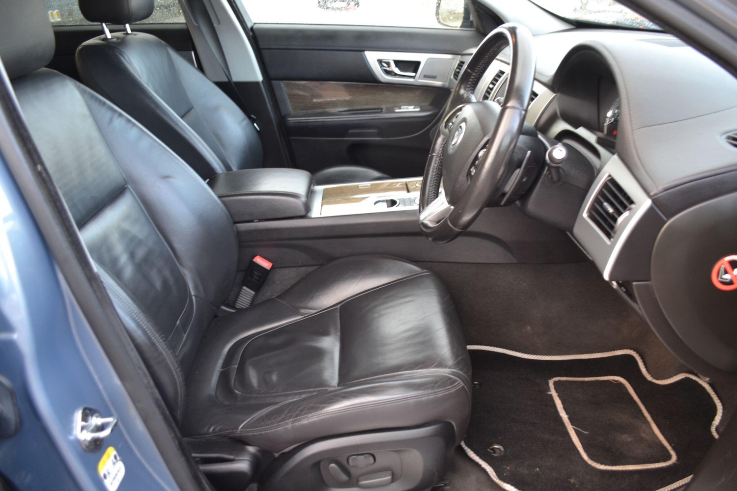 Used Jaguar XF 2013 for sale - 76632665: Photo 21