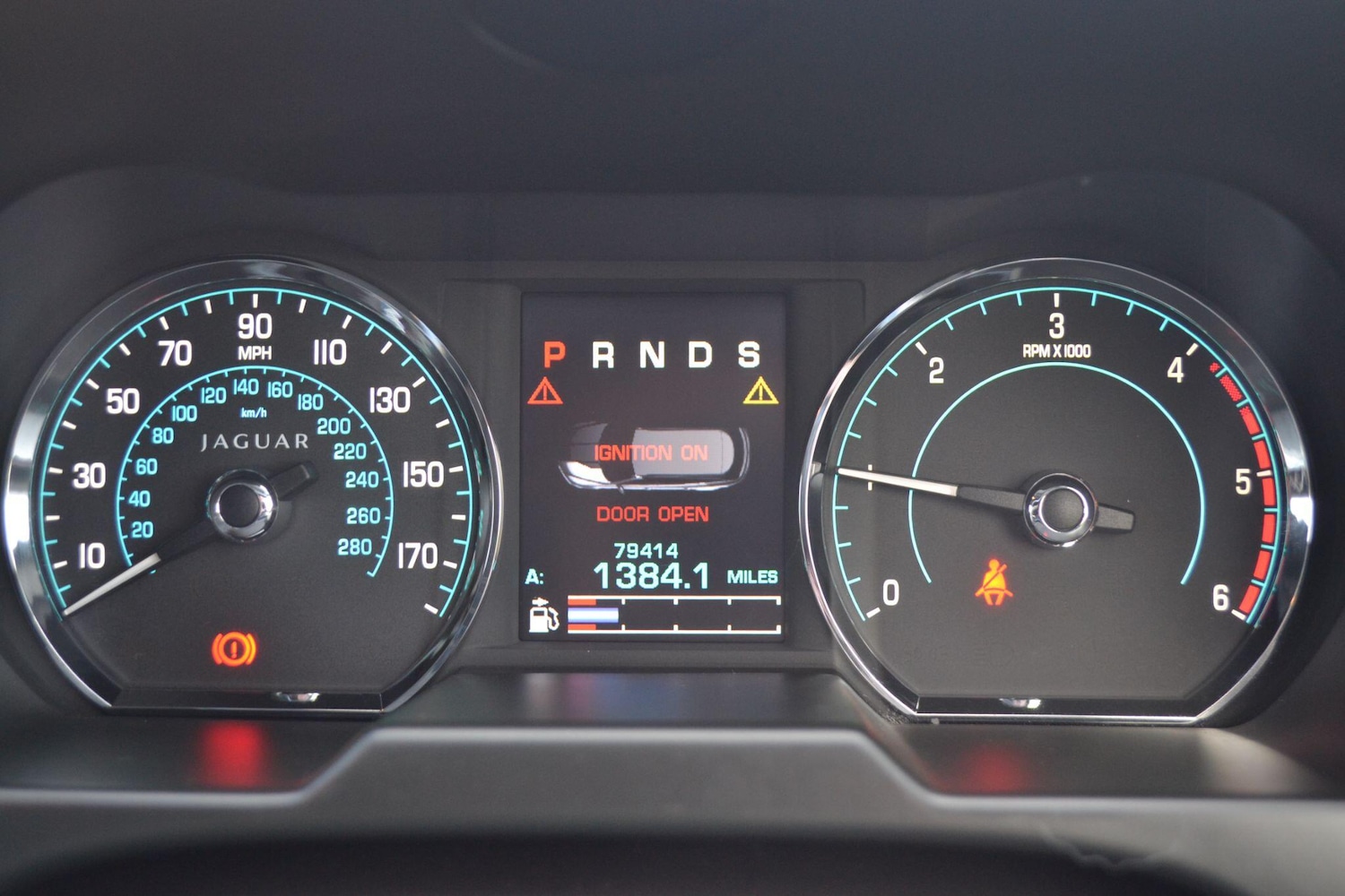 Used Jaguar XF 2013 for sale - 76632665: Photo 38