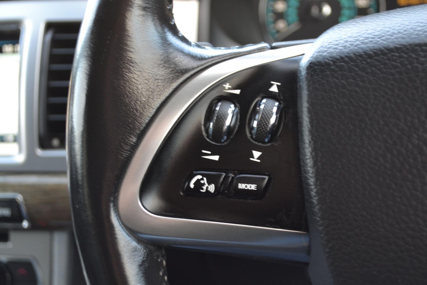 Used Jaguar XF 2013 for sale - 76632665: Photo 39