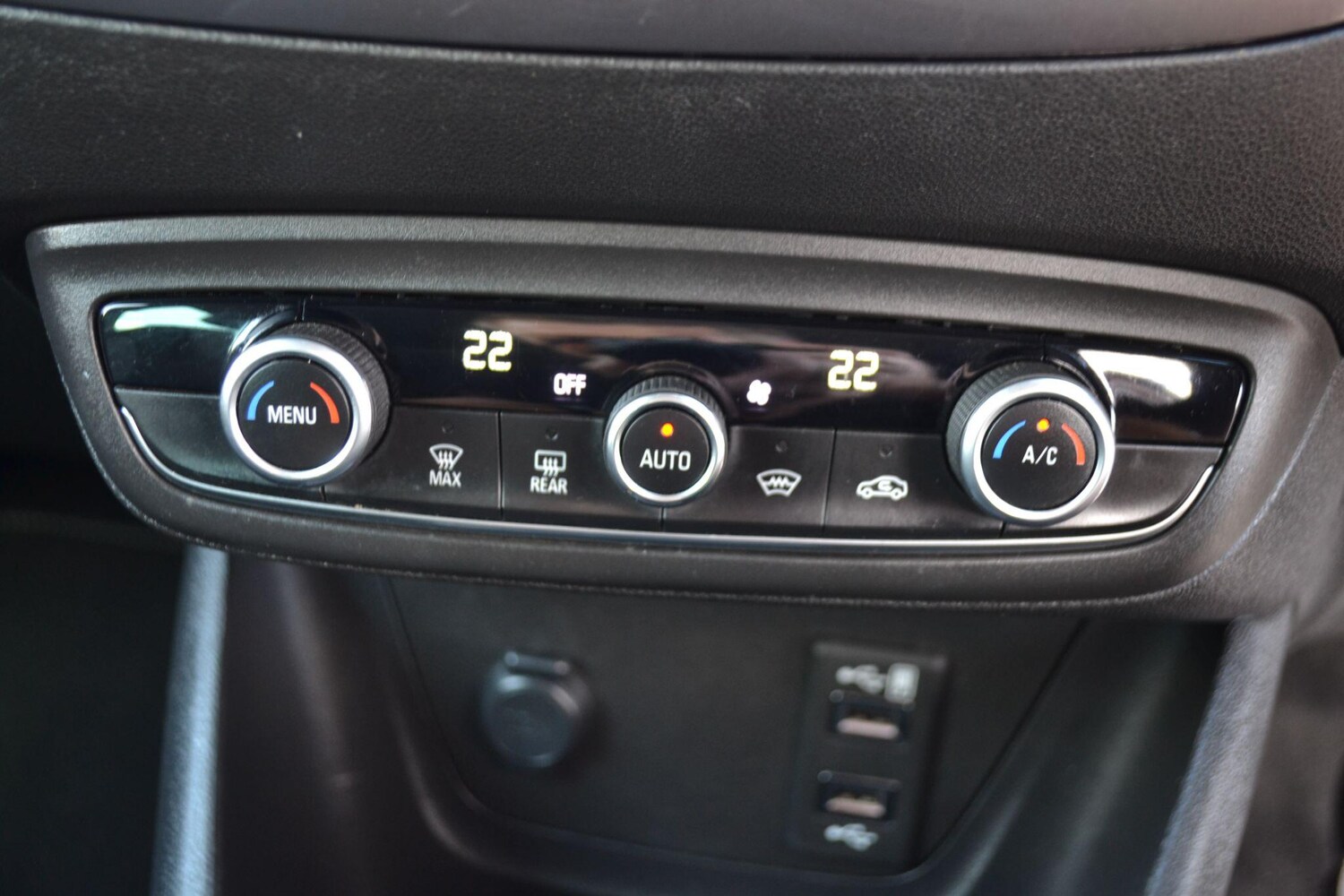 Used Vauxhall Crossland X 2019 for sale - 75915436: Photo 43