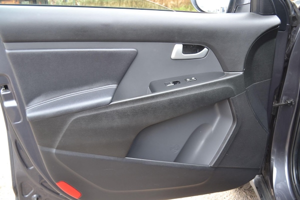 Used Kia Sportage 2015 for sale - 76215237: Photo 34