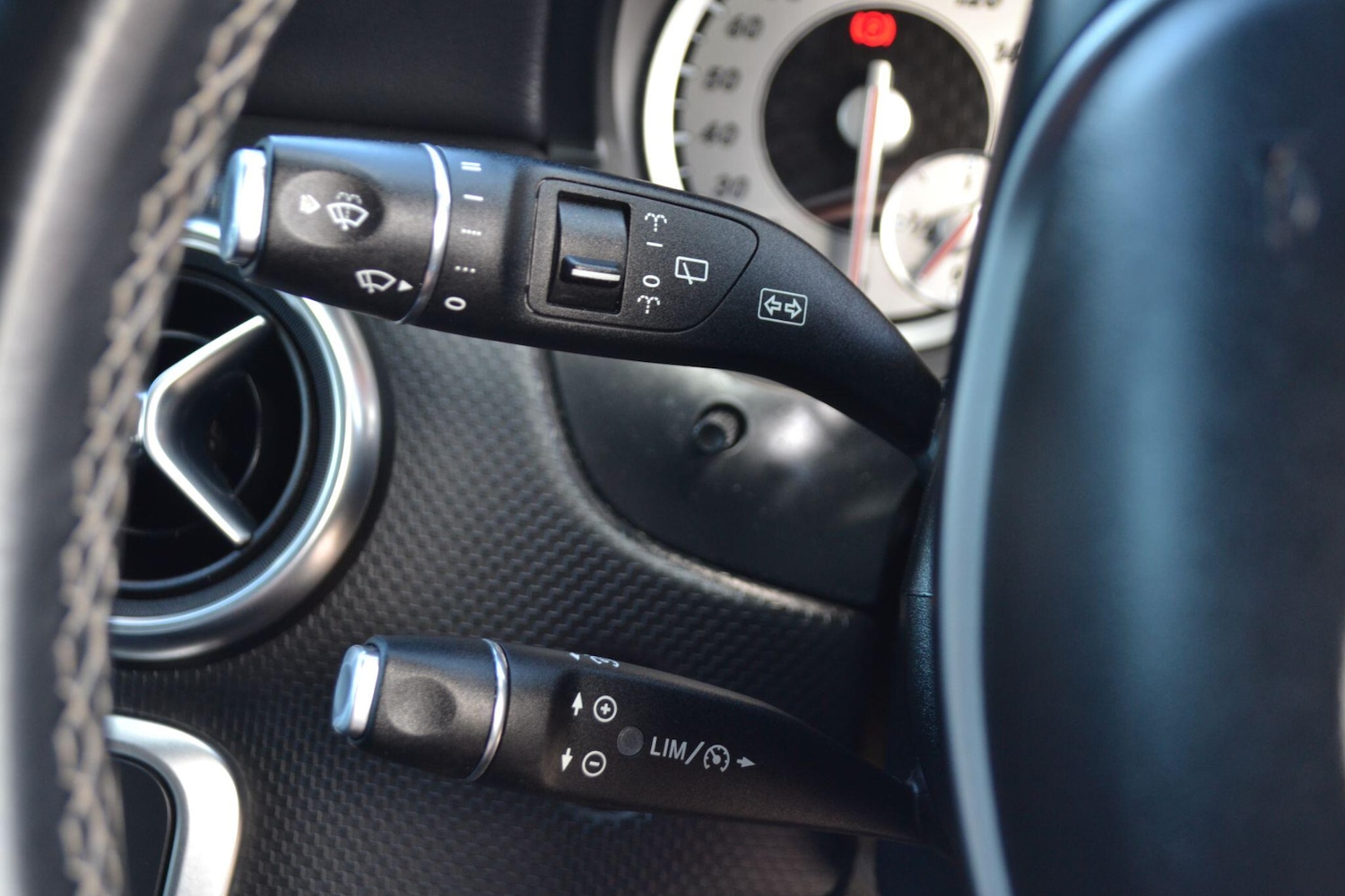 Used Mercedes-Benz A-Class 2015 for sale - 76370181: Photo 36