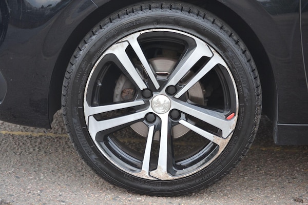 Used Peugeot 208 2017 for sale - 76136546: Photo 52