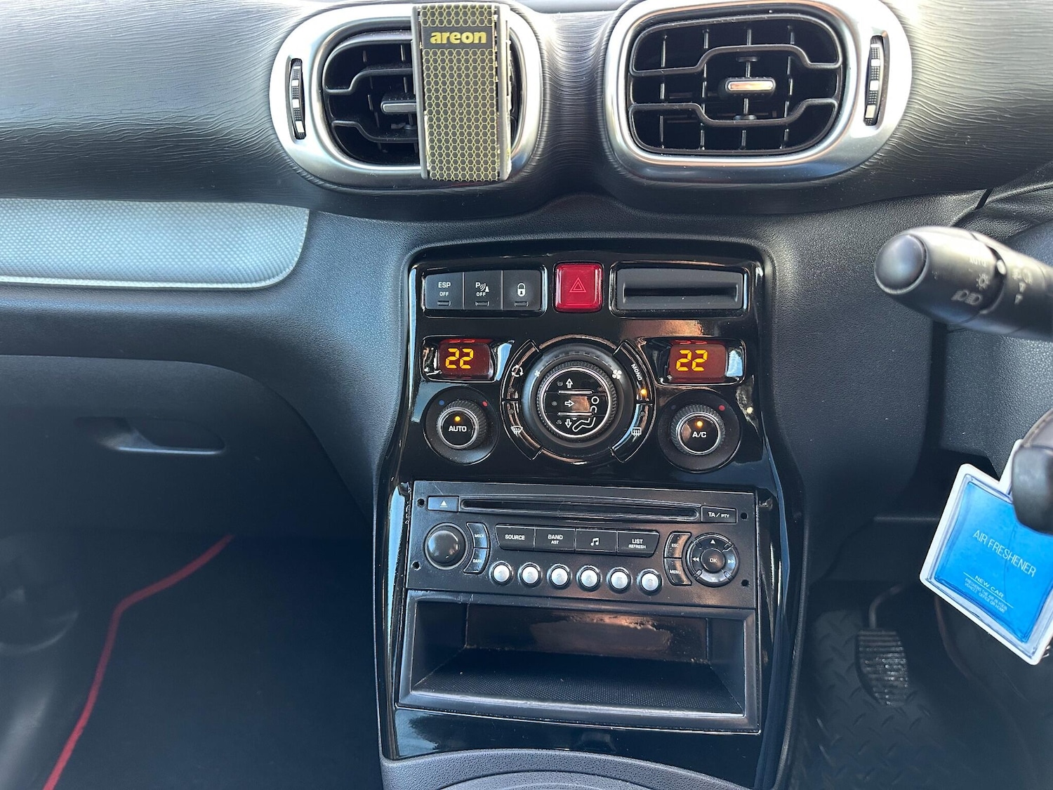 Used Citroen C3 Picasso 2011 for sale - 76597219: Photo 12