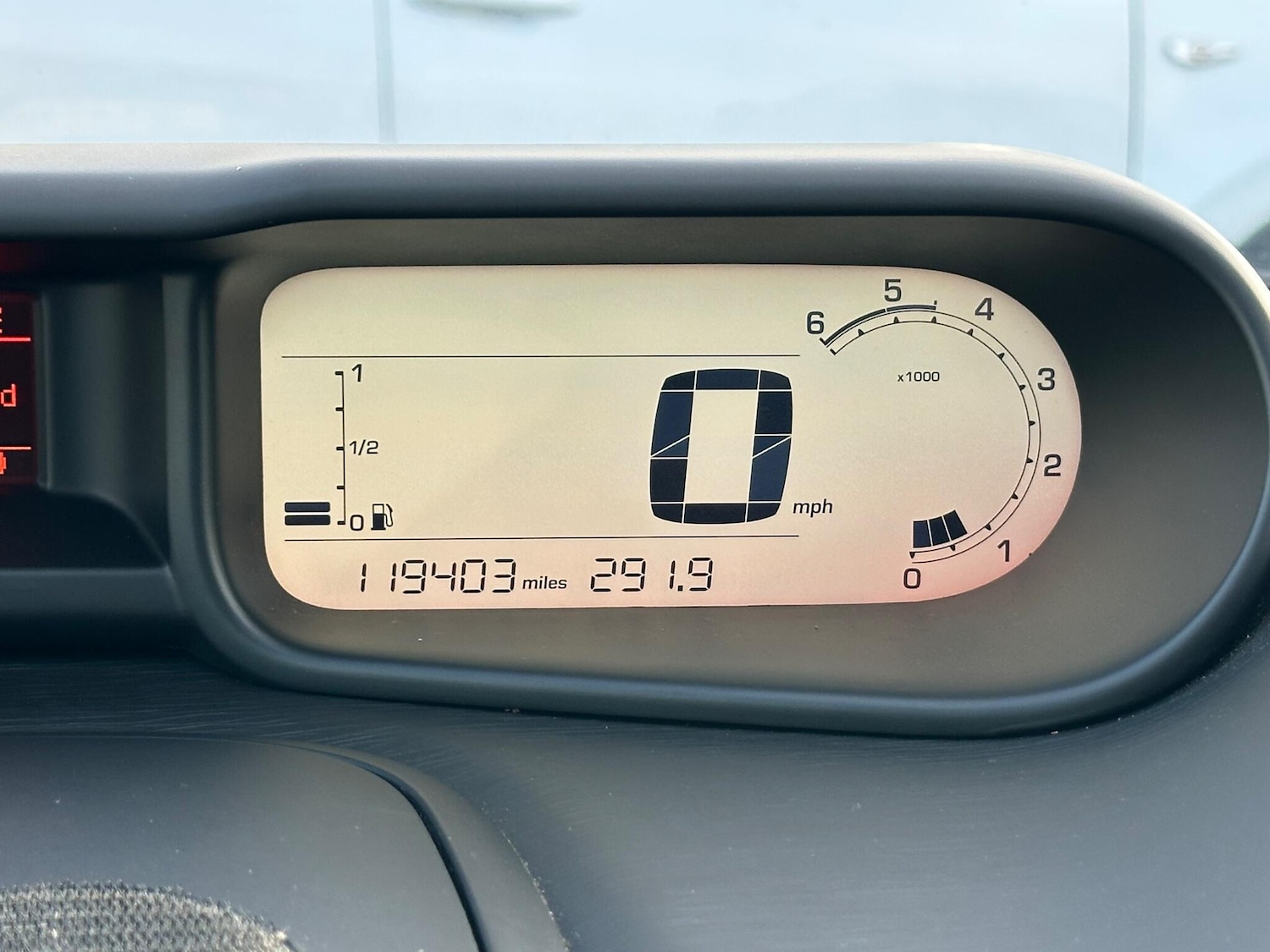 Used Citroen C3 Picasso 2011 for sale - 76597219: Photo 13