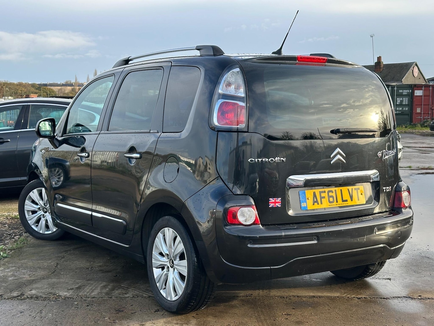 Used Citroen C3 Picasso 2011 for sale - 76597219: Photo 8
