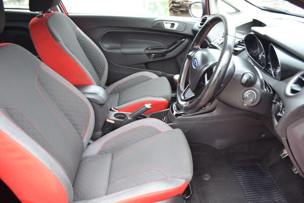 Used Ford Fiesta 2016 for sale - 74990587: Photo 24
