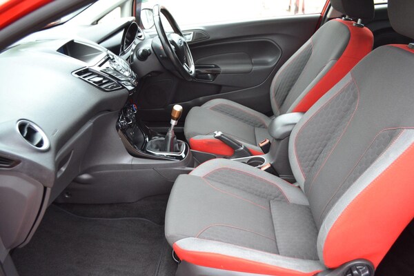 Used Ford Fiesta 2016 for sale - 74990587: Photo 28