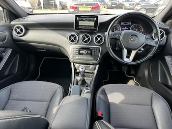 Used Mercedes-Benz A-Class 2014 for sale - 76158745: Photo