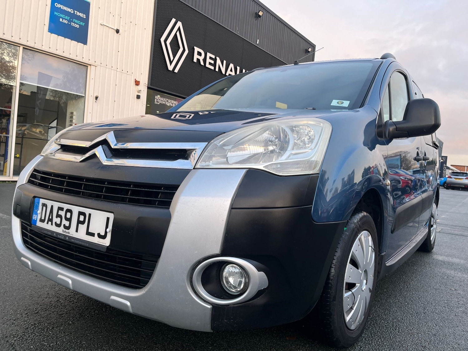 Used Citroen Berlingo Multispace 2009 for sale - 76821975: Photo 9