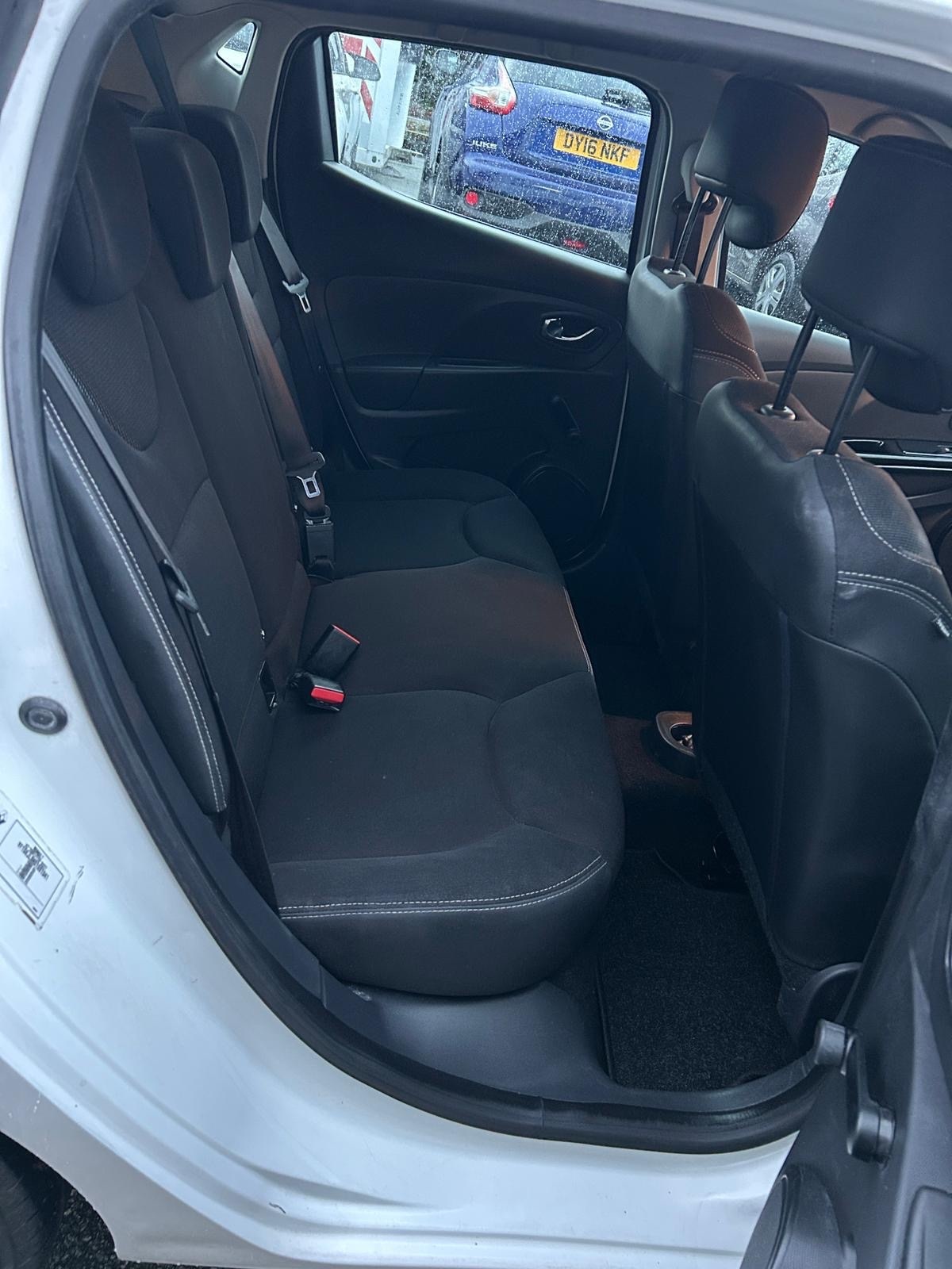 Used Renault Clio 2014 for sale - 77052128: Photo 12