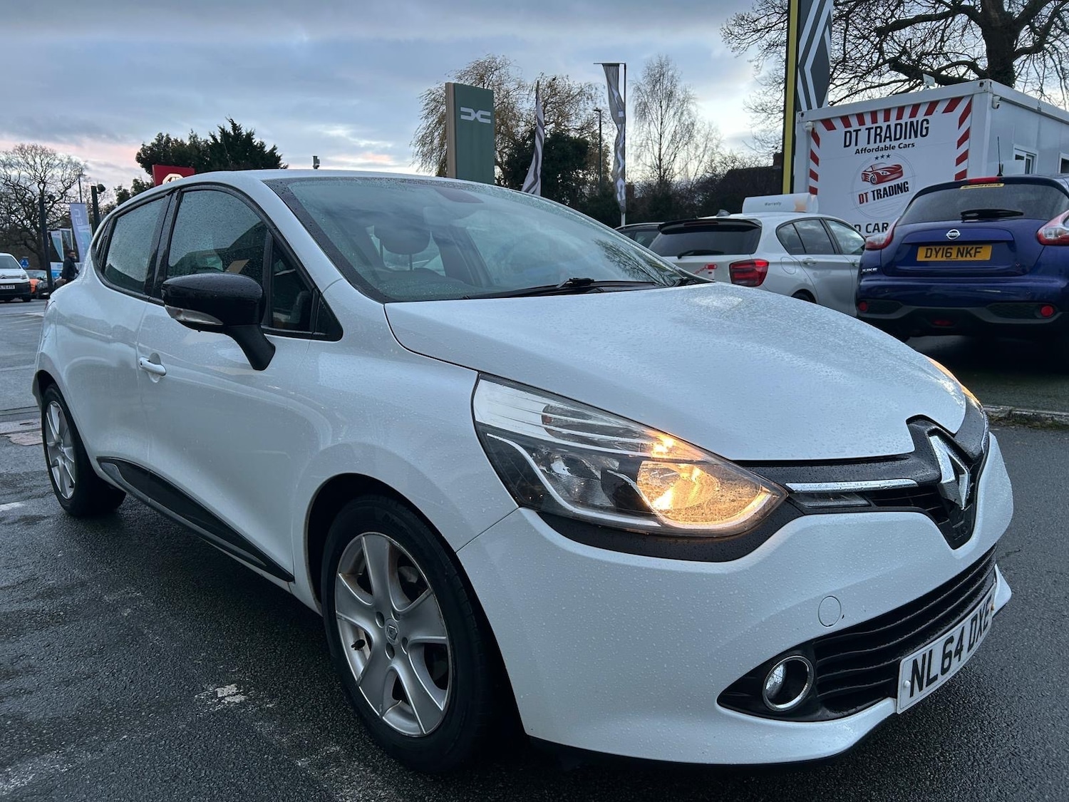 Used Renault Clio 2014 for sale - 77052128: Photo 2