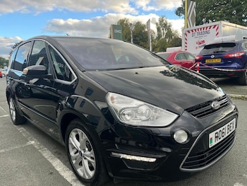 Used Ford S-Max 2013 for sale - 76112734: Photo 2