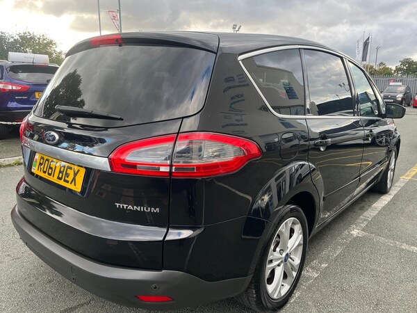 Used Ford S-Max 2013 for sale - 76112734: Photo 3