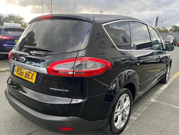Used Ford S-Max 2013 for sale - 76112734: Photo 3