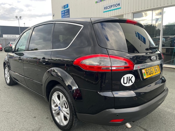 Used Ford S-Max 2013 for sale - 76112734: Photo 4